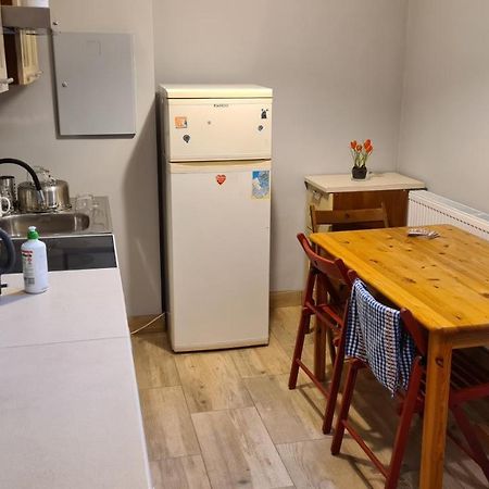 Urocze Apartamenty Na Wsi Goledzinow Exteriör bild
