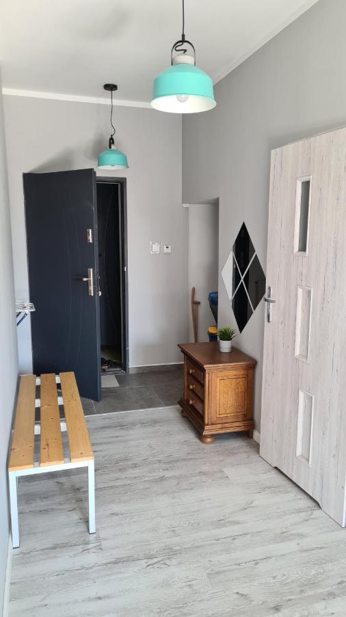 Urocze Apartamenty Na Wsi Goledzinow Exteriör bild