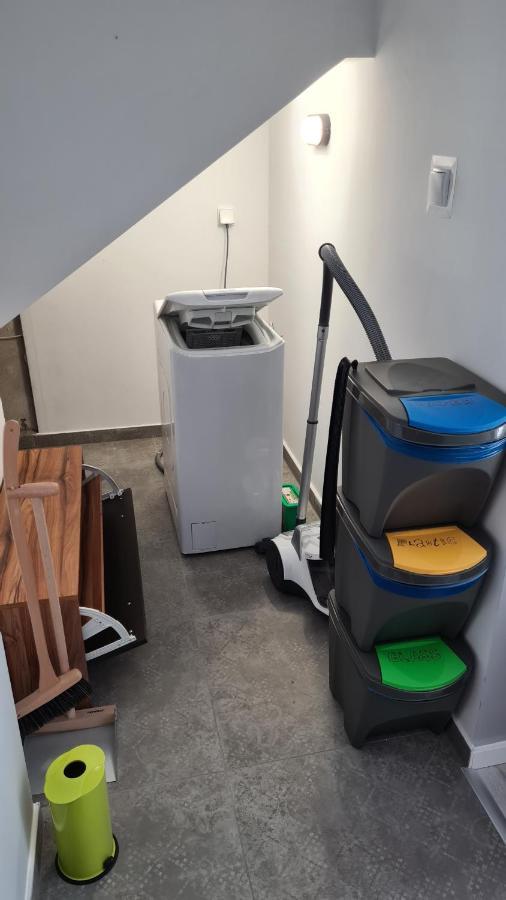 Urocze Apartamenty Na Wsi Goledzinow Exteriör bild