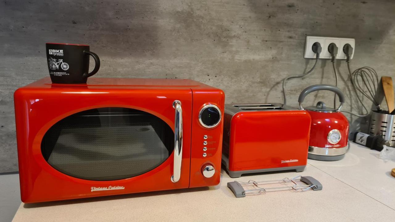 Urocze Apartamenty Na Wsi Goledzinow Exteriör bild