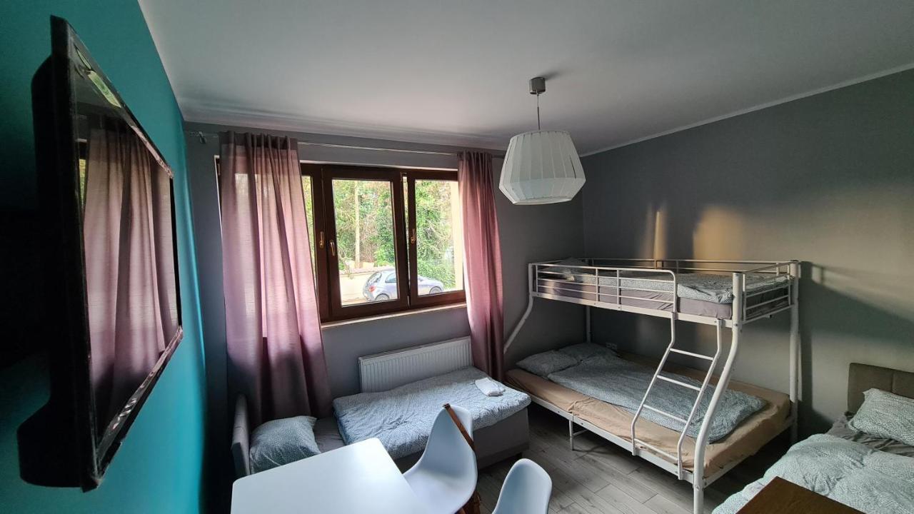Urocze Apartamenty Na Wsi Goledzinow Exteriör bild