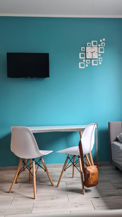 Urocze Apartamenty Na Wsi Goledzinow Exteriör bild