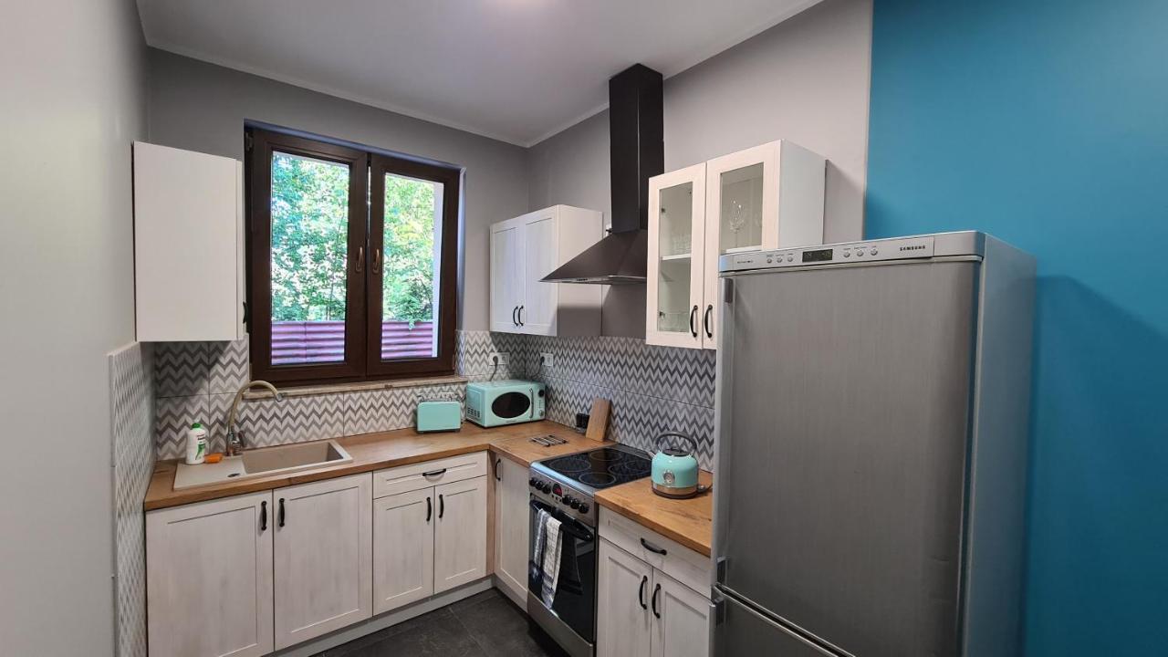 Urocze Apartamenty Na Wsi Goledzinow Exteriör bild